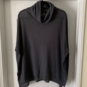 Like new - long sleeve gray turtleneck